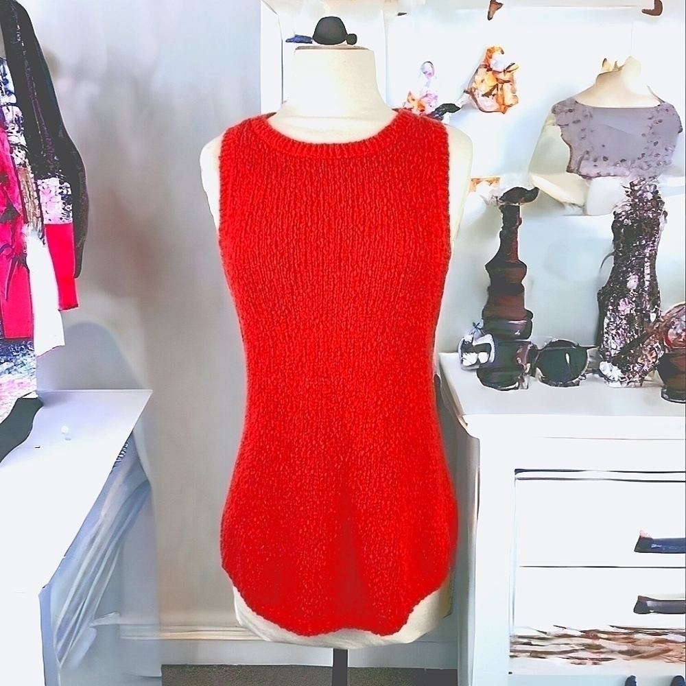 H & M Ladies Knit Vest Size Medium